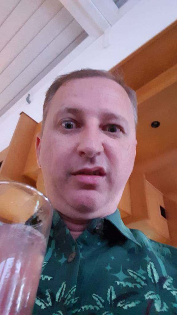 This image has an empty alt attribute; its file name is drapes.jpg